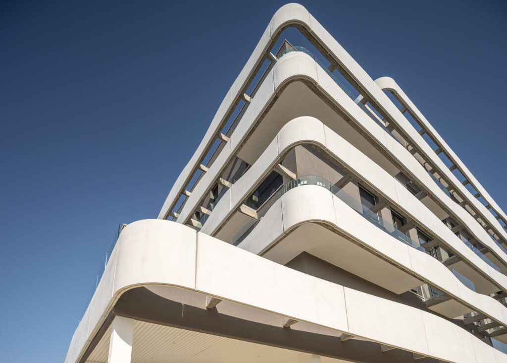 EDIFICIO PONIENTE 039 baja